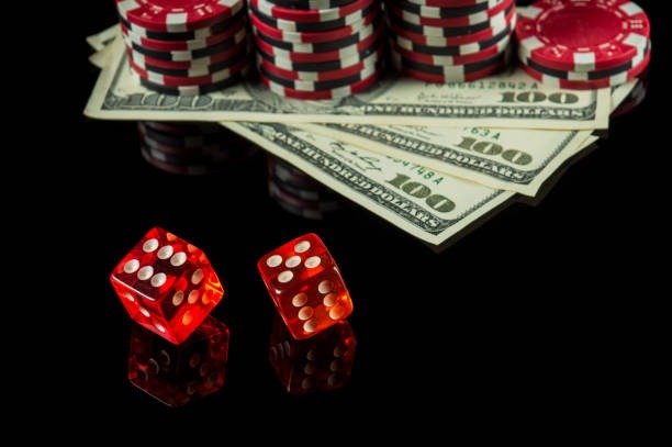 Live Sic Bo dealer at max777 studio table with three dice visible
